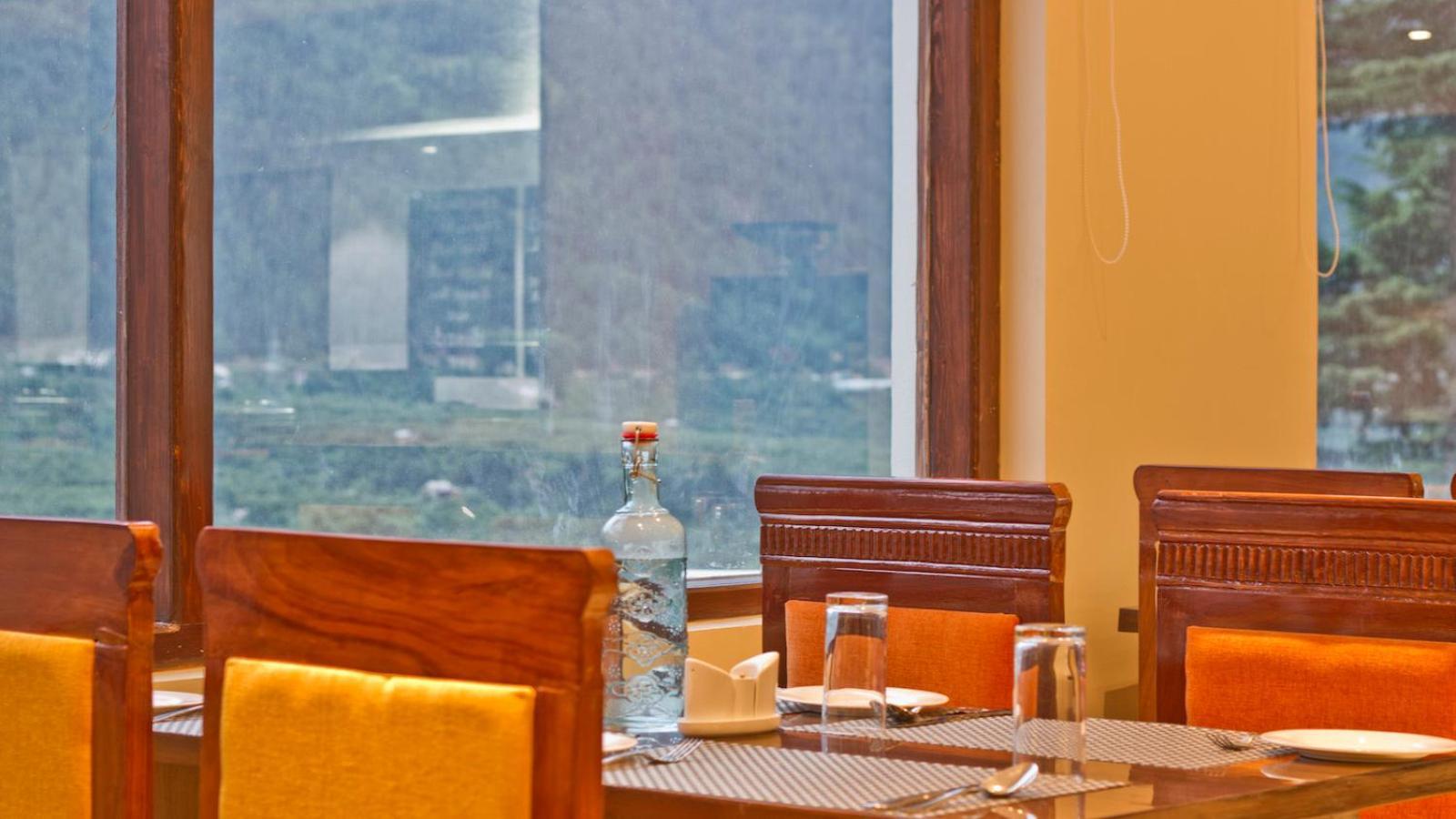 מנאלי Hotel Himalayan Monal By Blueko Hotels מראה חיצוני תמונה