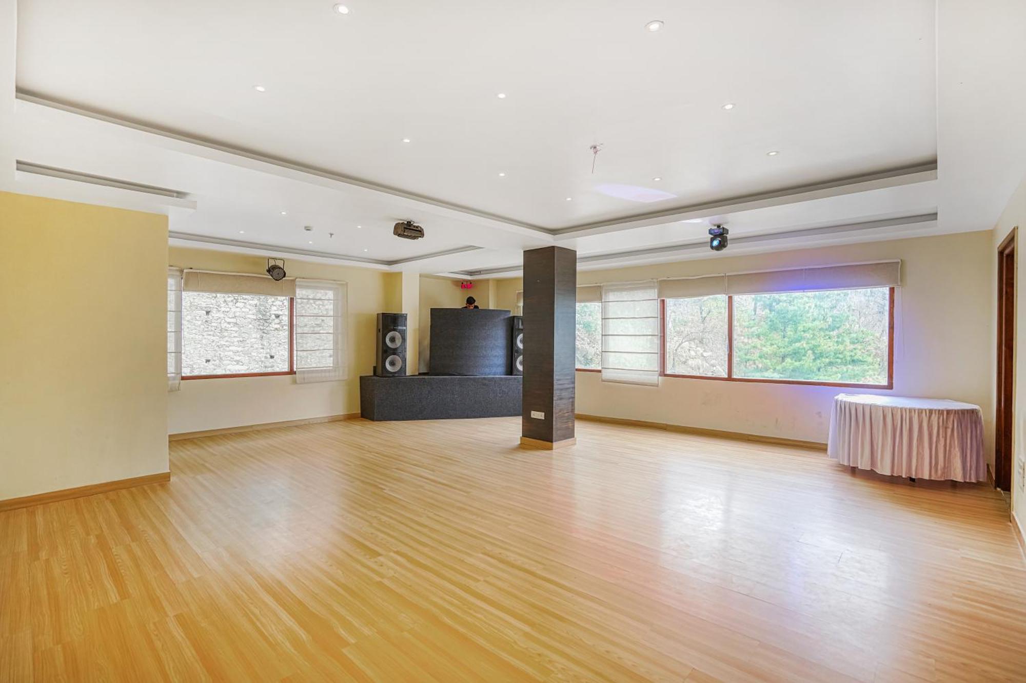 מנאלי Hotel Himalayan Monal By Blueko Hotels מראה חיצוני תמונה